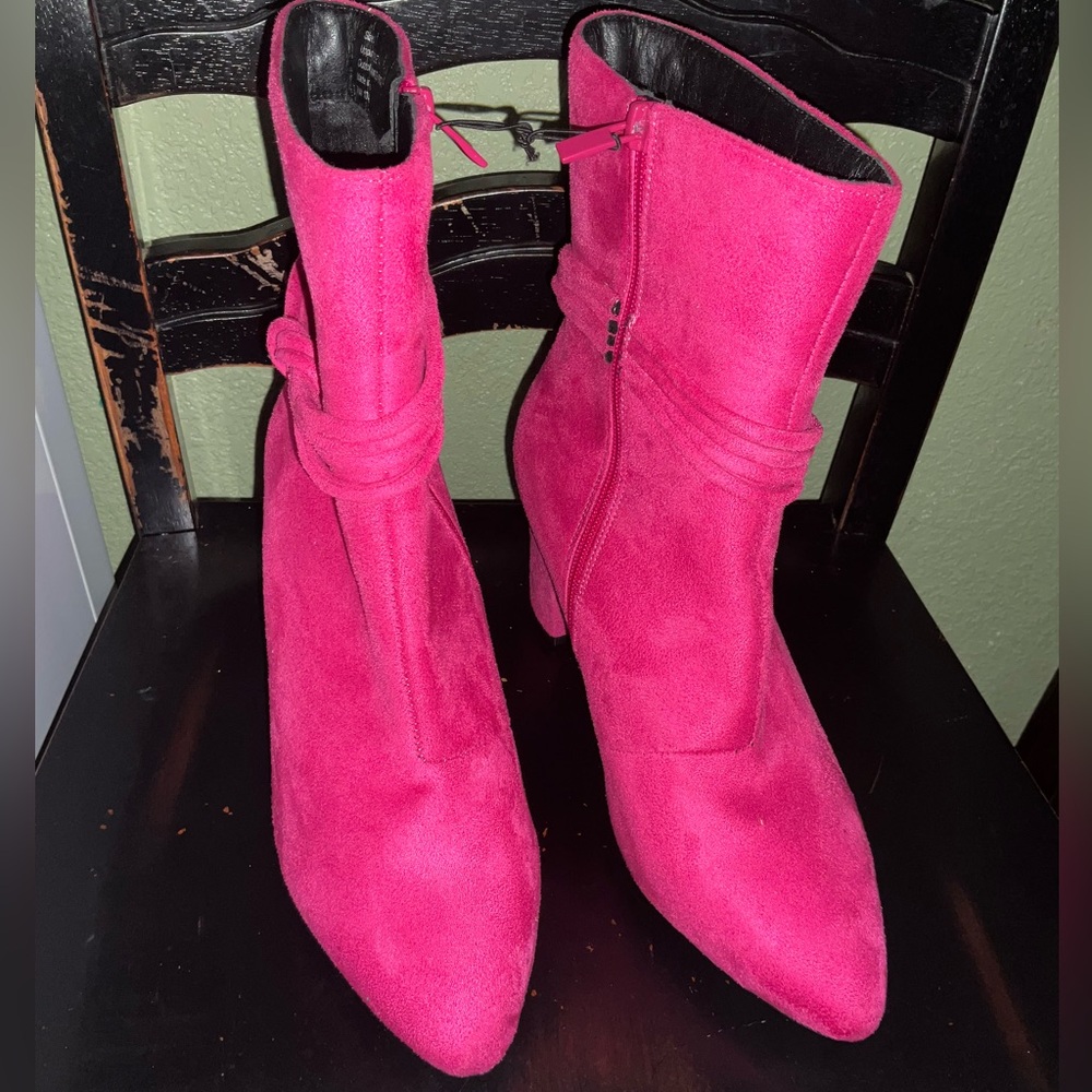 Boots Pink Suede Pointed-Toe Heeled Ankle Boots